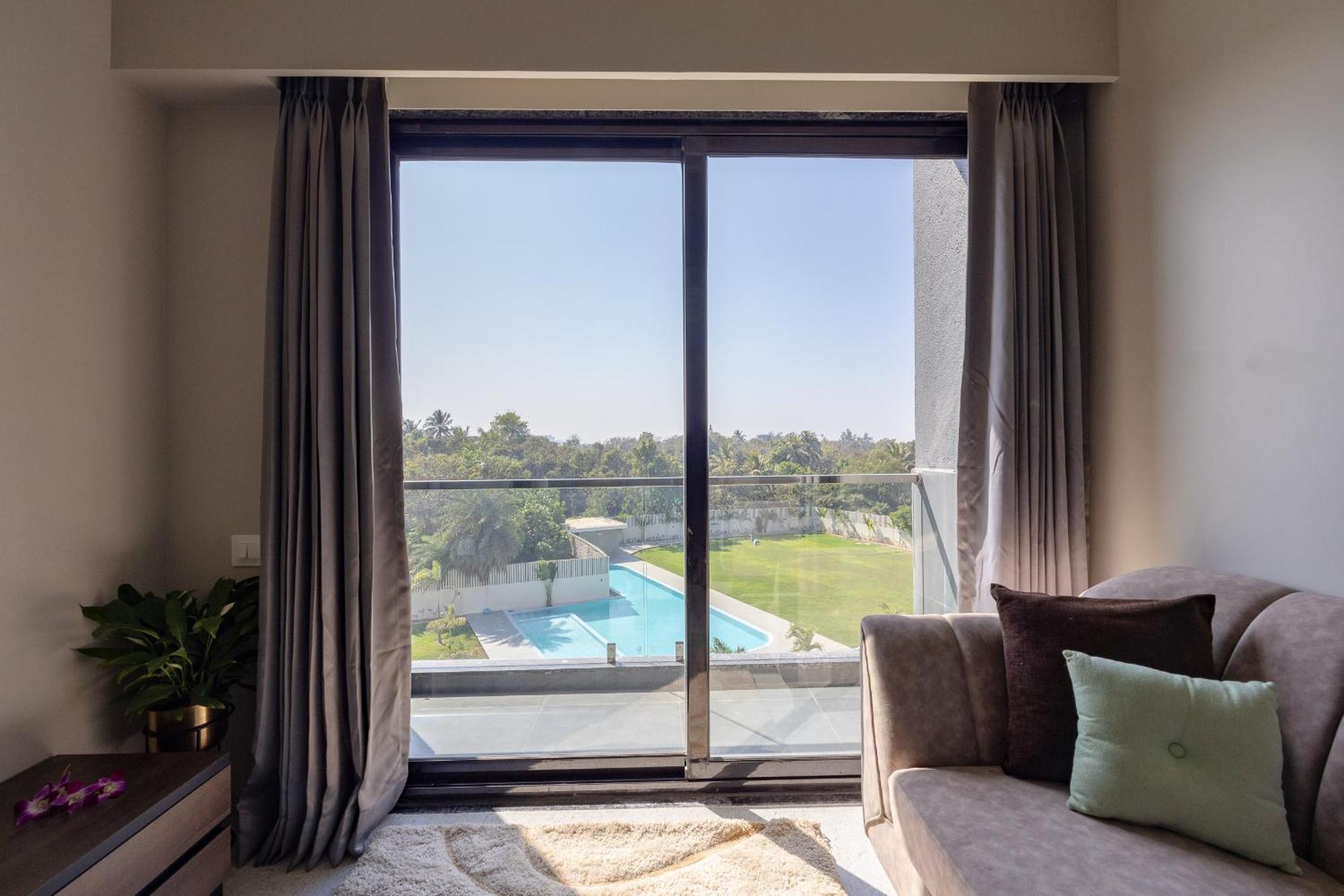 Saavi Suites Даман Экстерьер фото